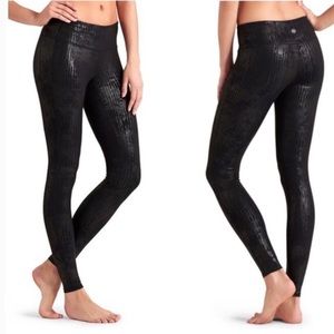 Athleta Black Chaturanga Metallic Crackle Leggings Shiny